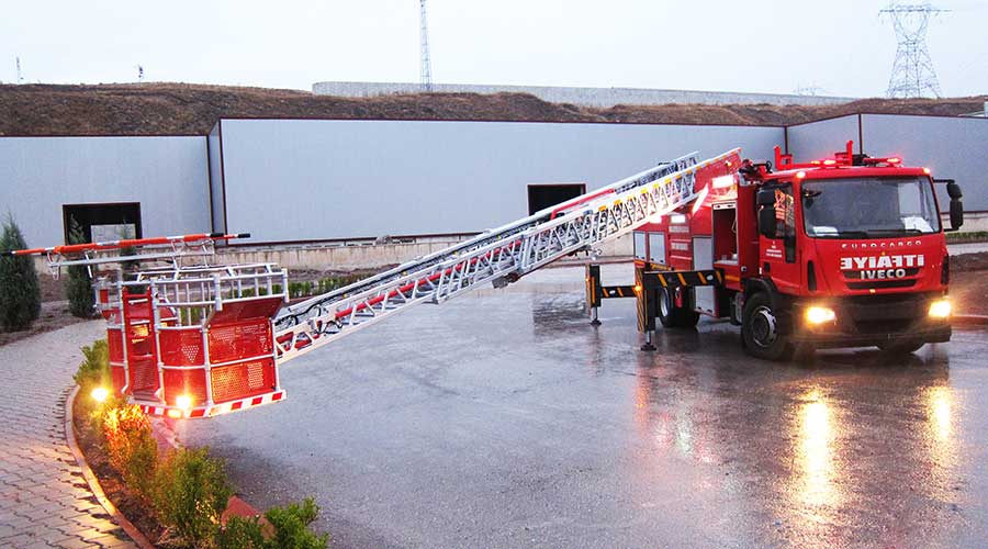 merdivenli itfaiye araci 28